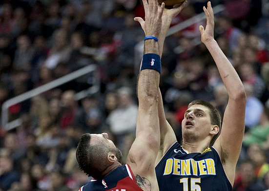 和比利亚雷 和比利亚雷